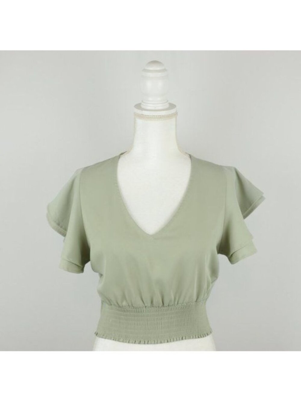 Feel In Women's Small Green Woven V-Neck Flutter Sleeve Shirred Blouse